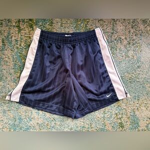 Vintage Y2K kids Nike knit logo athletic shorts, size XL